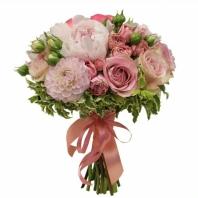Свадебный букет №8 из роз, пионов и кустовой розы